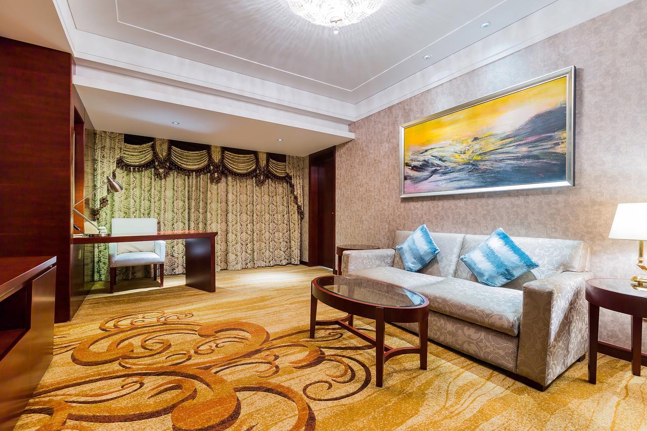 Northyorker Hotel Service Apartment شنيانج المظهر الخارجي الصورة