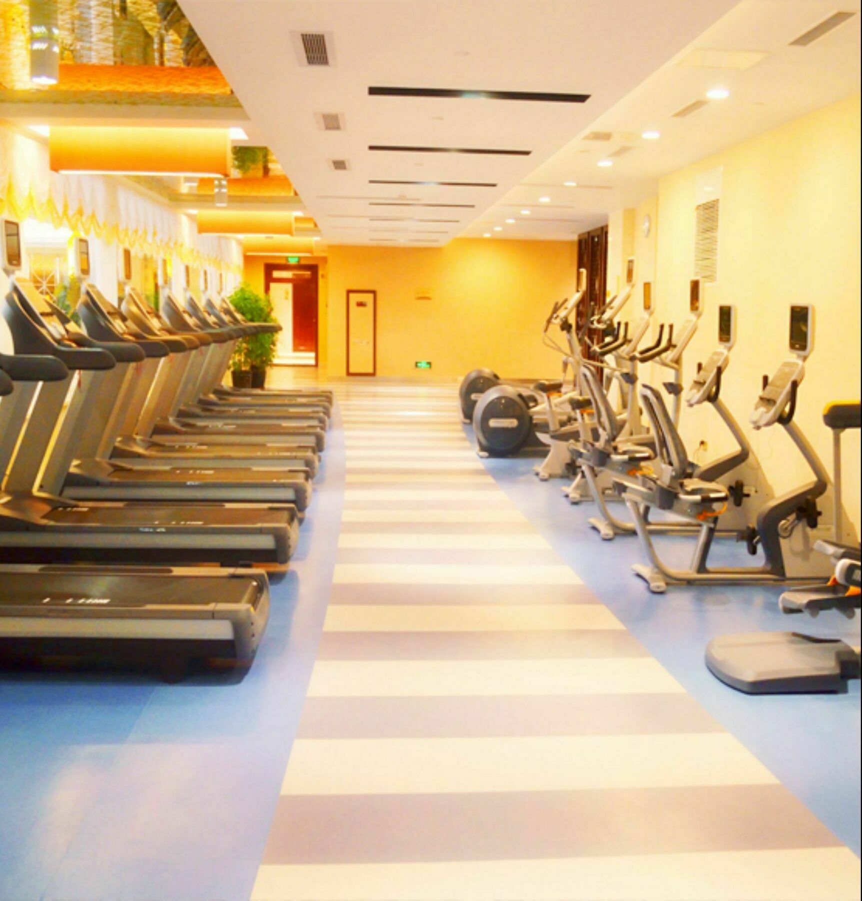 Northyorker Hotel Service Apartment شنيانج المظهر الخارجي الصورة